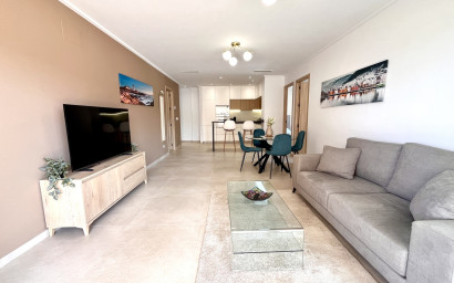 Apartment - Resale - El Raso - El Raso