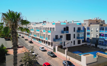 Apartment - Resale -
            Torrevieja - 78340