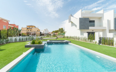 Bungalow - New Build -
            Torrevieja - 29680