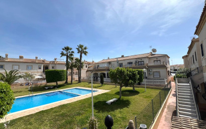Bungalow - Resale - Torrevieja - Aguas Nuevas