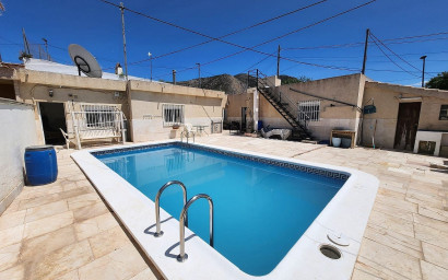 Cave house - Resale - Algueña - Algueña