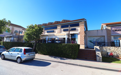 Commercial (Leasehold) - Herverkoop - Algorfa - La Finca Golf Resort