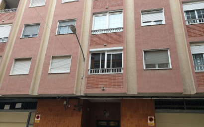 Commercial - Resale -
            Villena - 91551