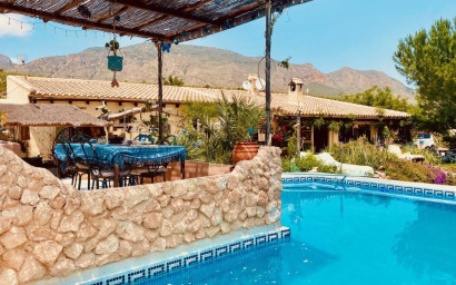 Finca / Country Property - Resale -
            Hondón de las Nieves - C-1619