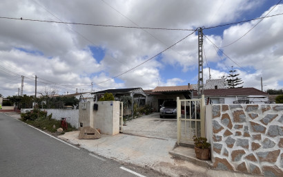 Finca / Country Property - Resale - Los Montesinos - Los Montesinos