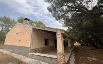 Finca / Country Property - Resale - Yecla - Yecla