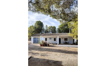 Finca / Country Property - Resale - Yecla - Yecla