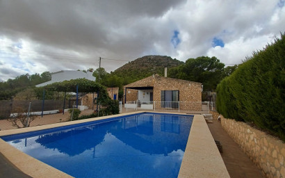 Finca / Country Property - Resale - Yecla - Yecla