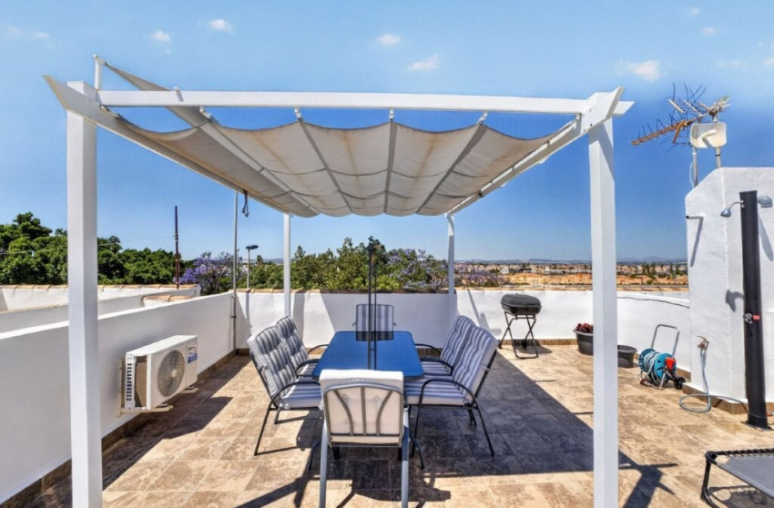Herverkoop - Apartment Penthouse -
Torrevieja - Jardin del Mar