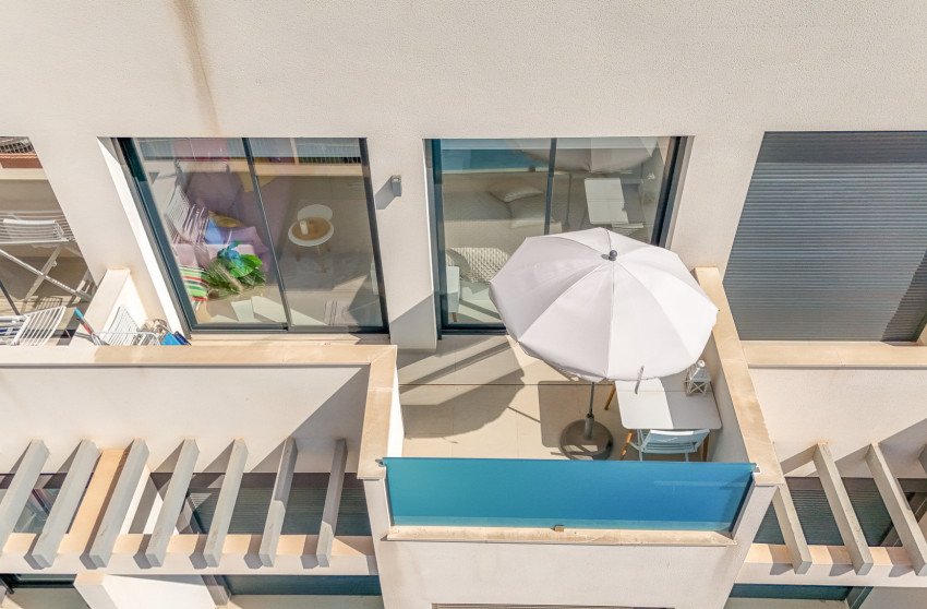 Herverkoop - Apartment - Top Floor Apartment -
Torrevieja