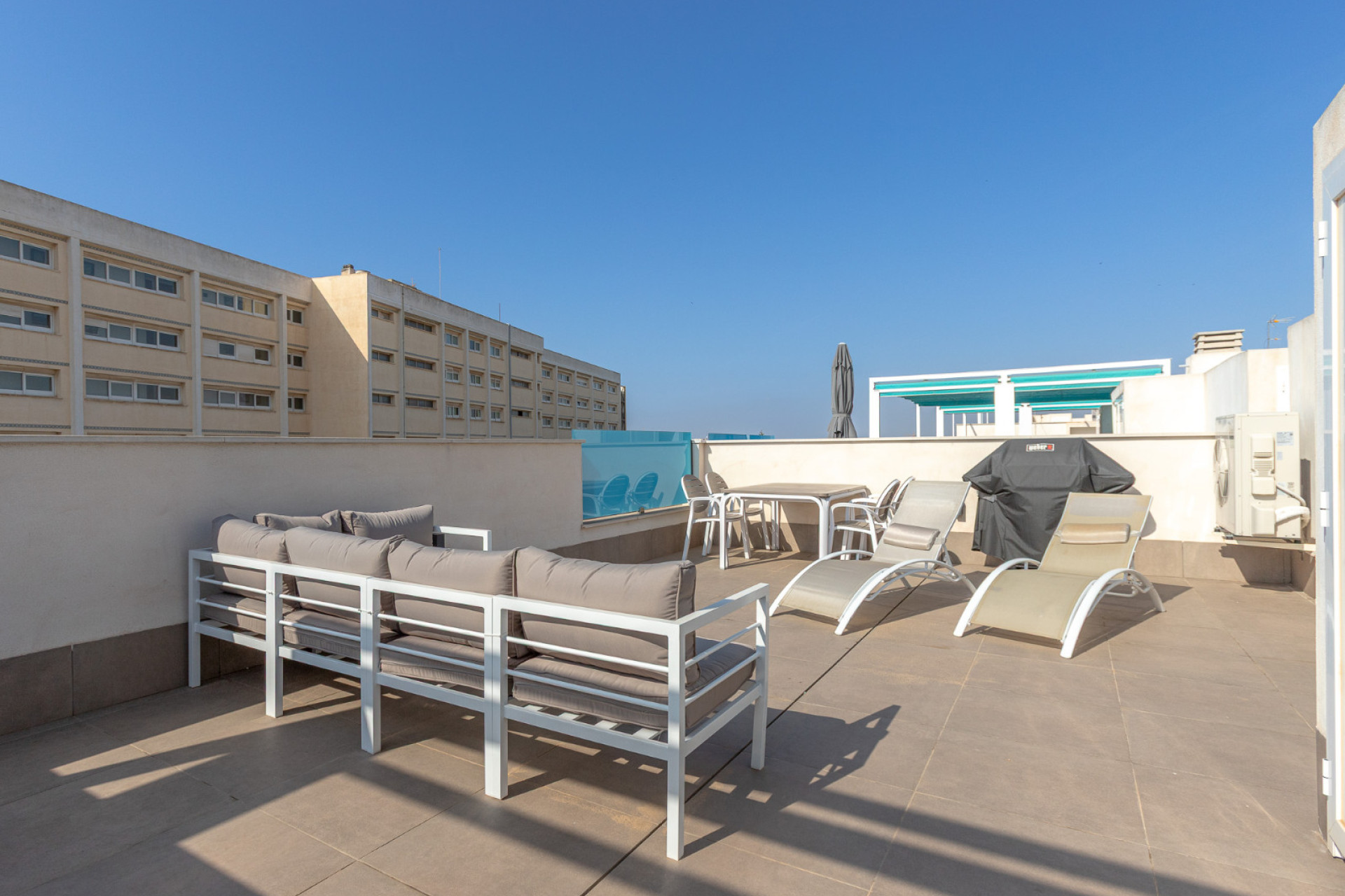 Herverkoop - Apartment - Top Floor Apartment -
Torrevieja