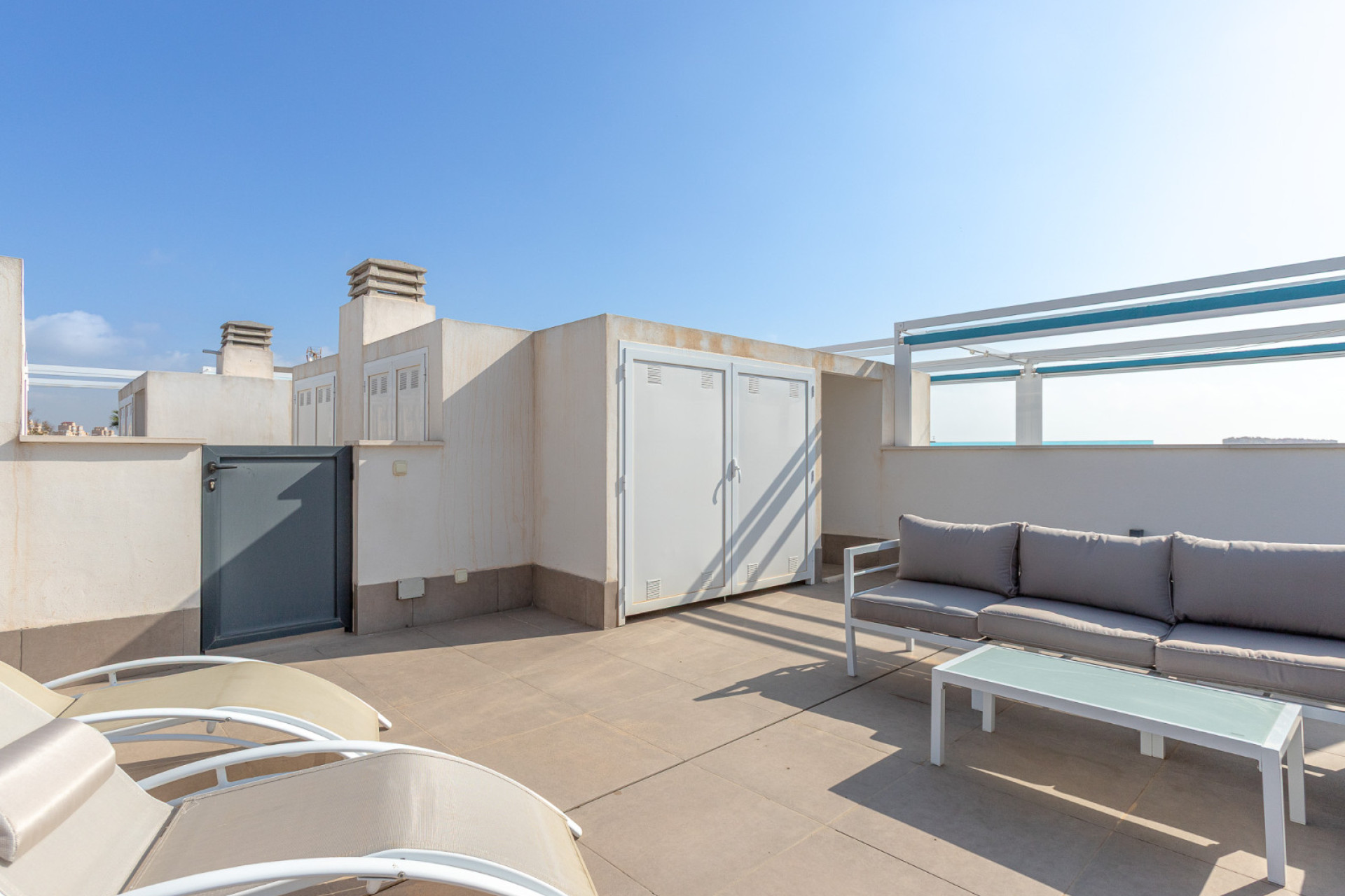 Herverkoop - Apartment - Top Floor Apartment -
Torrevieja