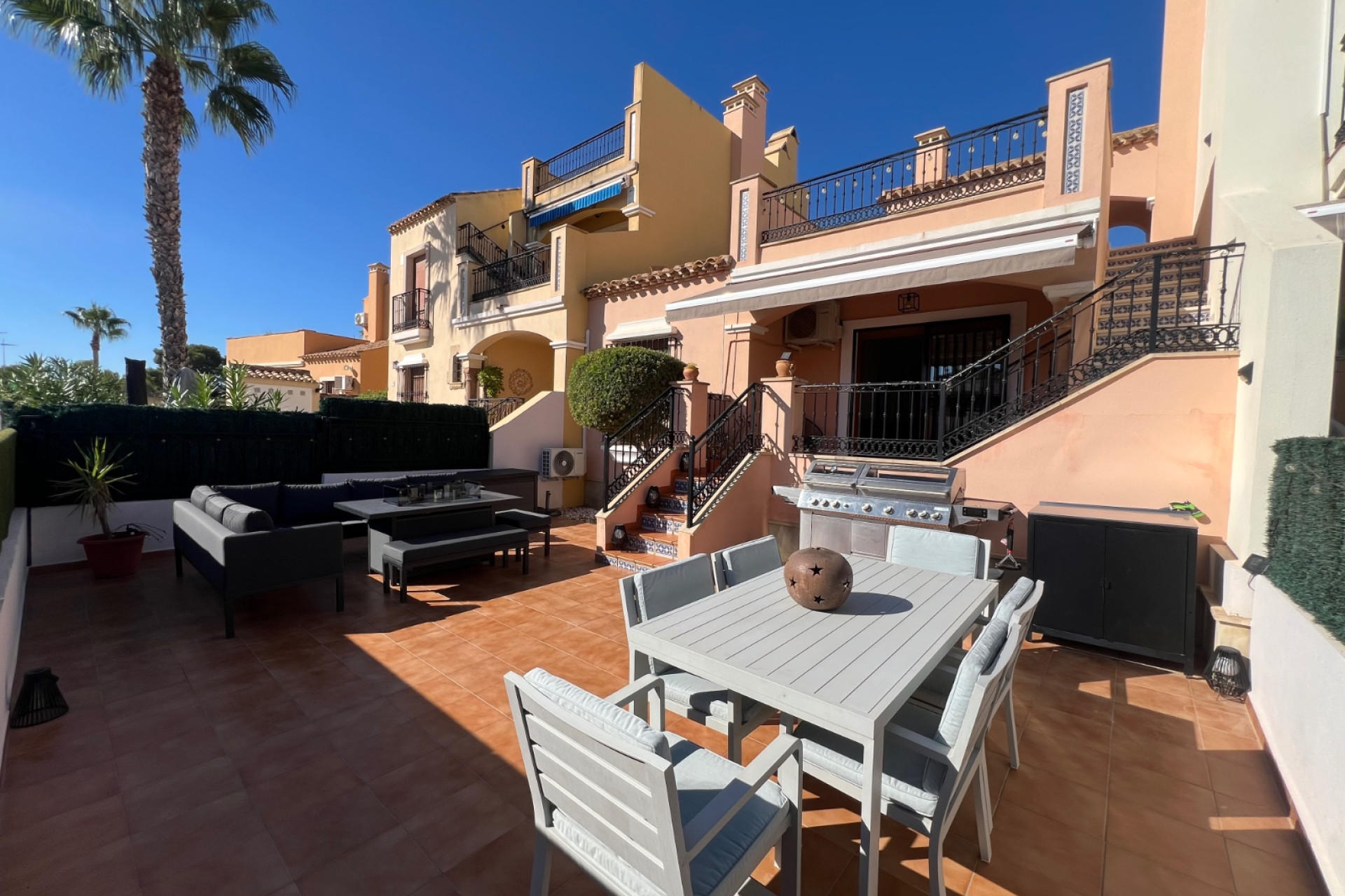 Herverkoop - Bungalow -
Algorfa - Inland