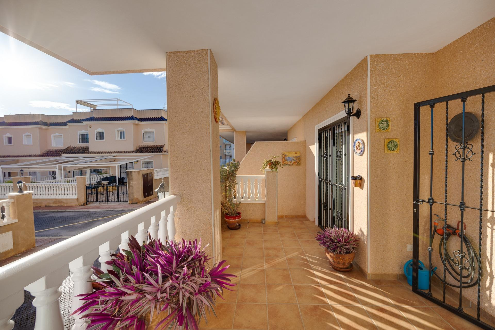 Herverkoop - Bungalow -
Orihuela Costa - Los Dolses
