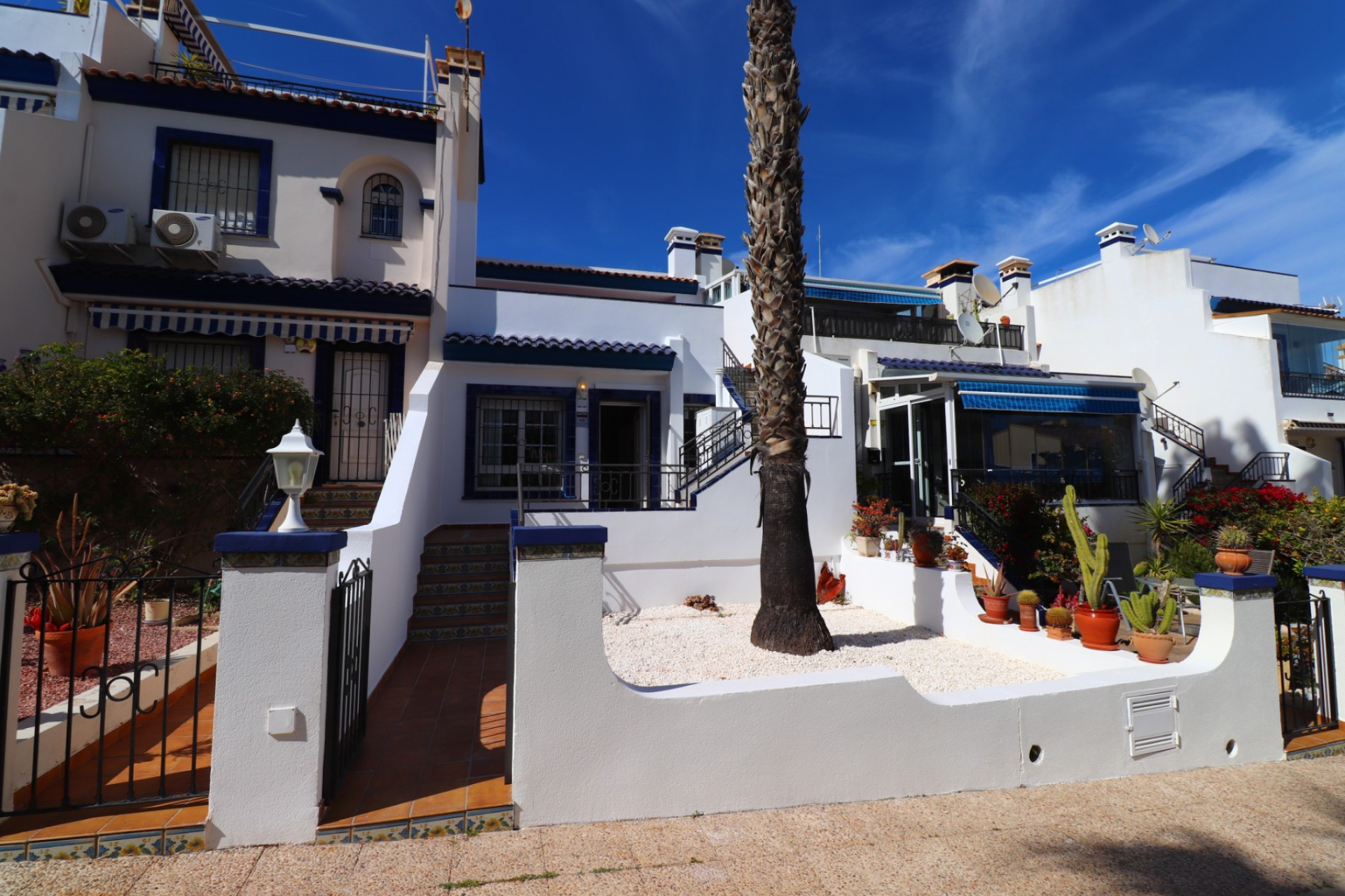 Herverkoop - Bungalow -
Orihuela Costa - Villamartin