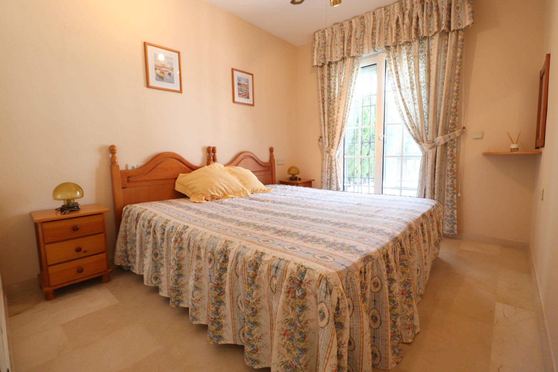 Herverkoop - Bungalow -
Orihuela Costa - Villamartin