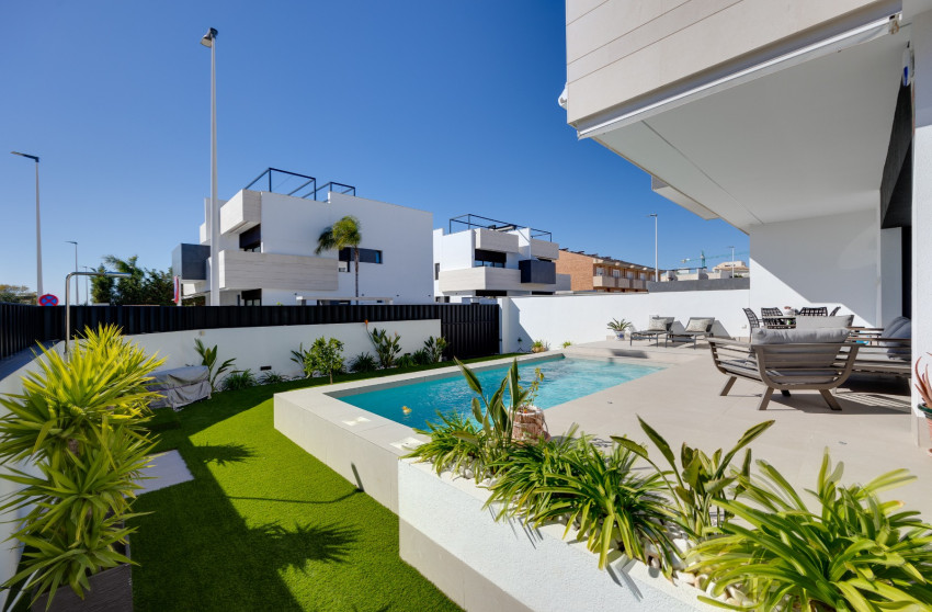 Herverkoop - Bungalow -
Pilar de la Horadada - Costa Blanca