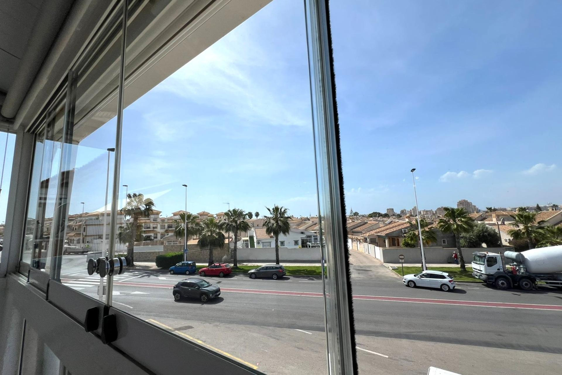 Herverkoop - Bungalow -
Torrevieja - Aguas Nuevas