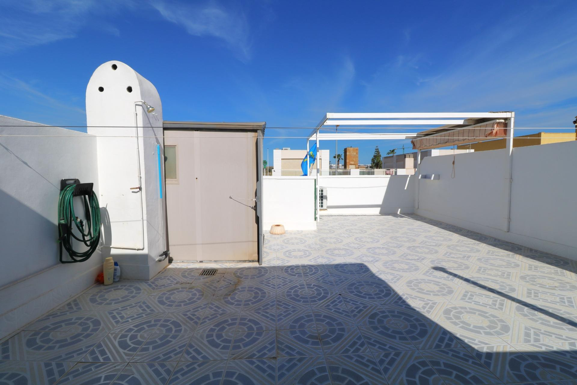 Herverkoop - Bungalow -
Torrevieja - El Limonar