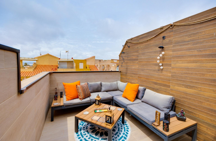 Herverkoop - Bungalow -
Torrevieja - La Siesta - El Salado - Torreta