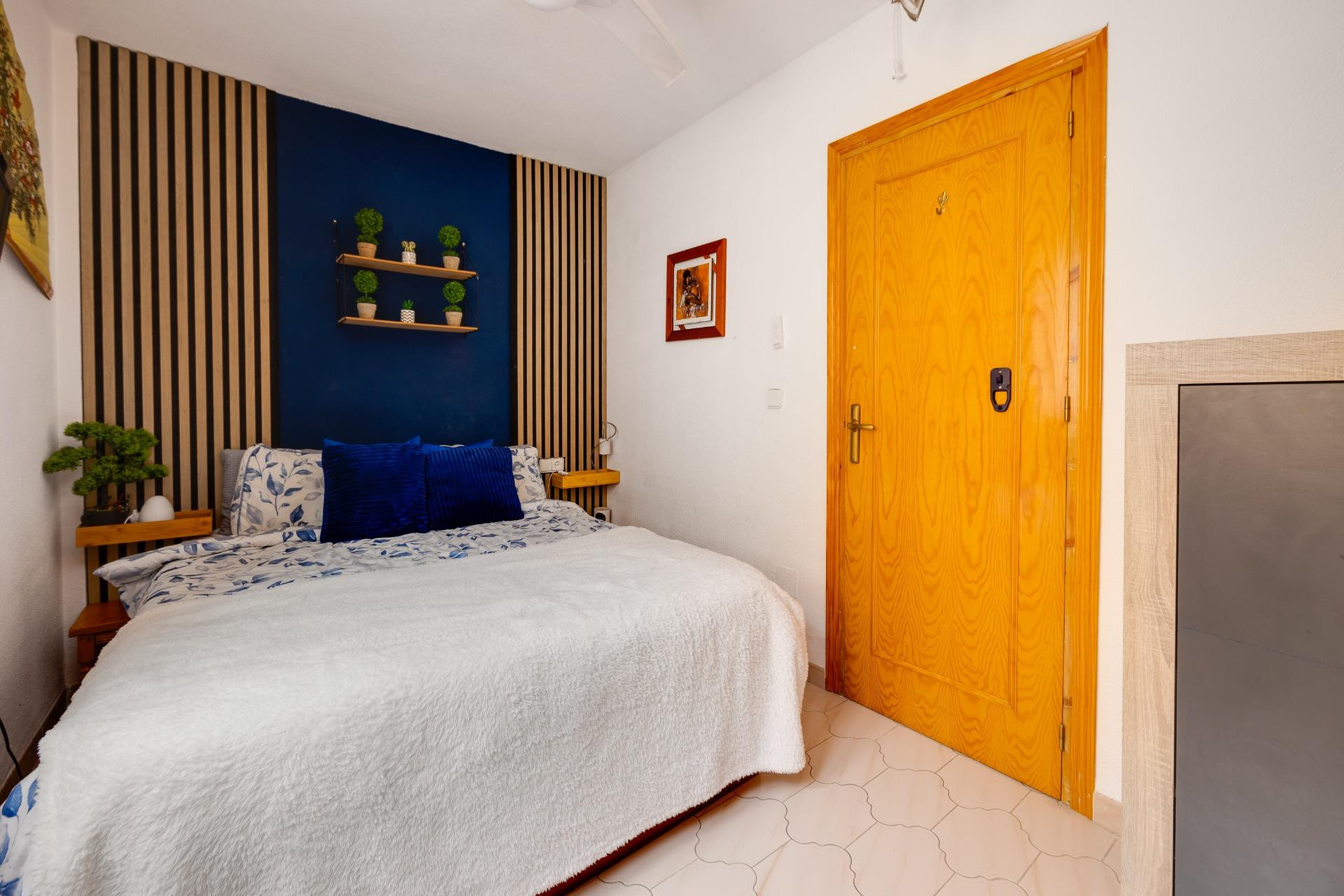 Herverkoop - Bungalow -
Torrevieja - La Siesta - El Salado - Torreta
