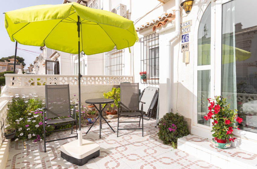 Herverkoop - Bungalow -
Torrevieja - Lago Jardin