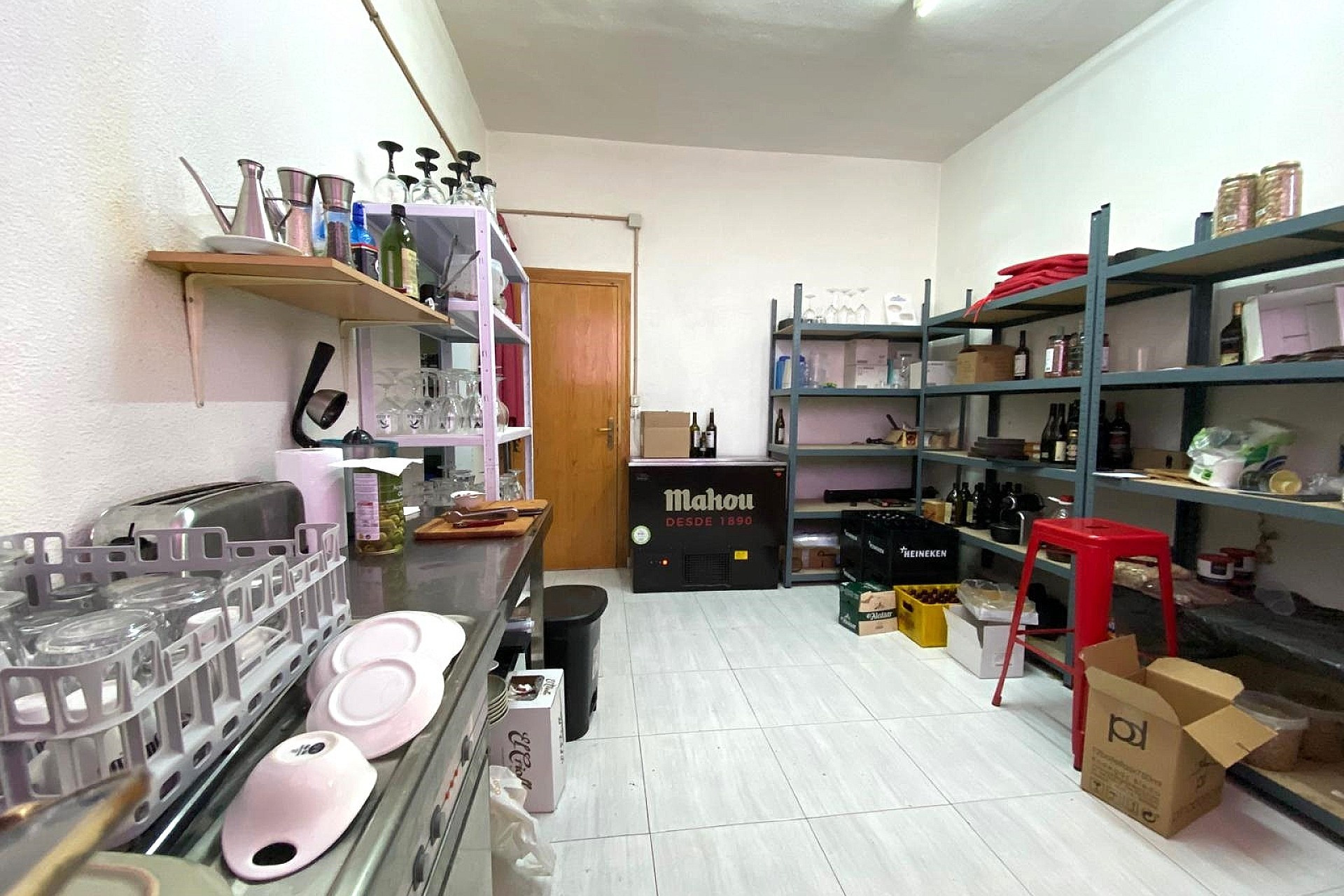 Herverkoop - Business -
Pinoso