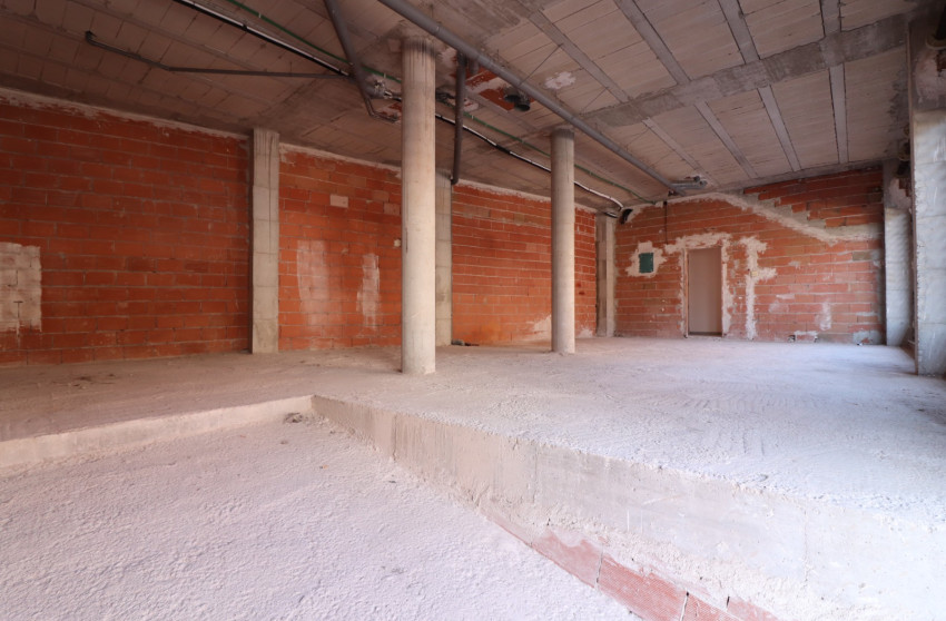 Herverkoop - Commercial (Freehold) -
Rojales - Rojales - Village