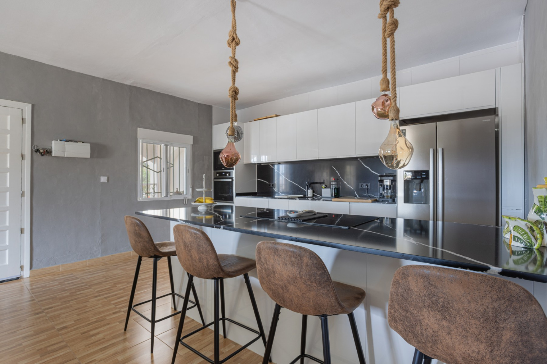 Herverkoop - Country Property/Finca -
Albatera