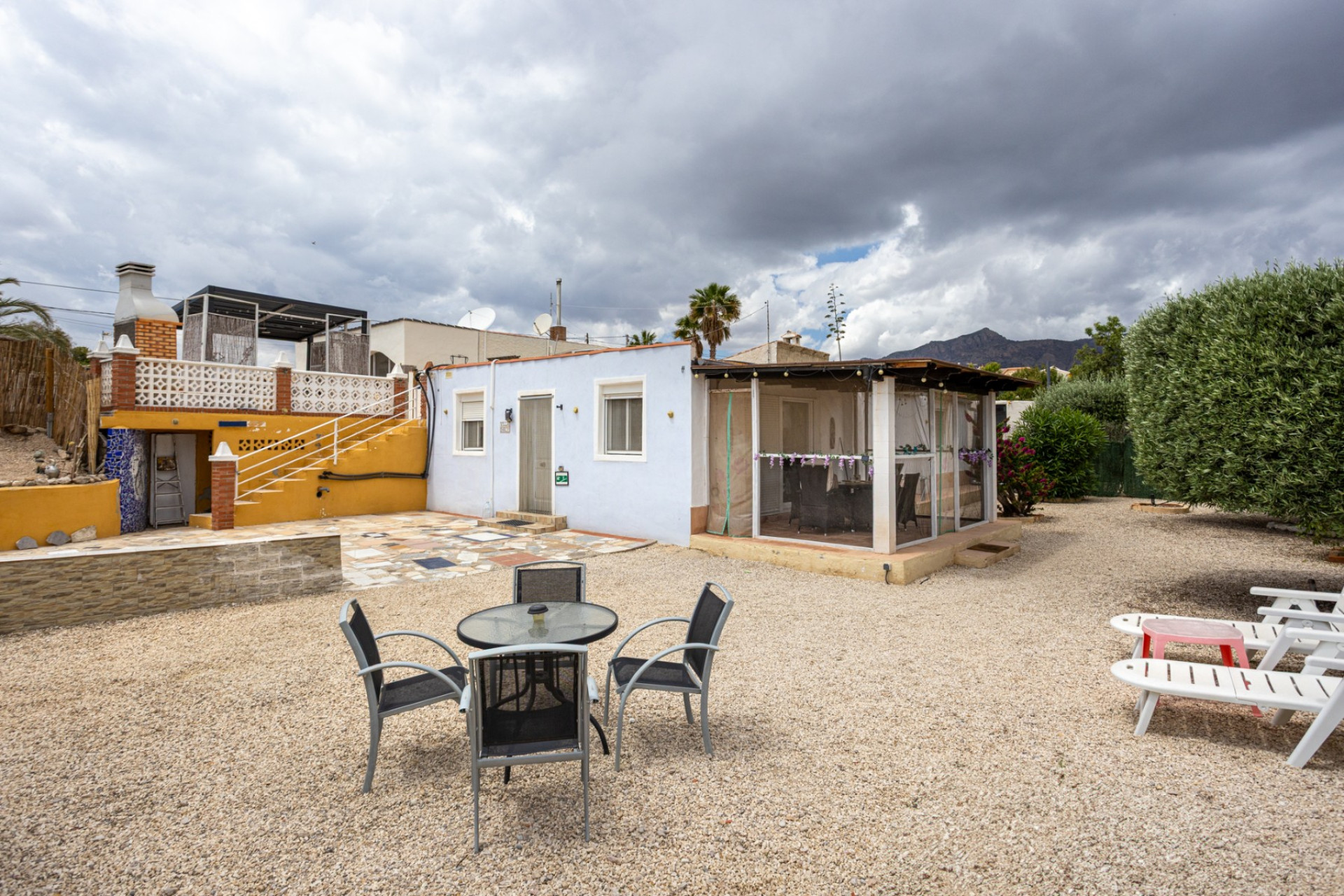 Herverkoop - Country Property/Finca -
Albatera