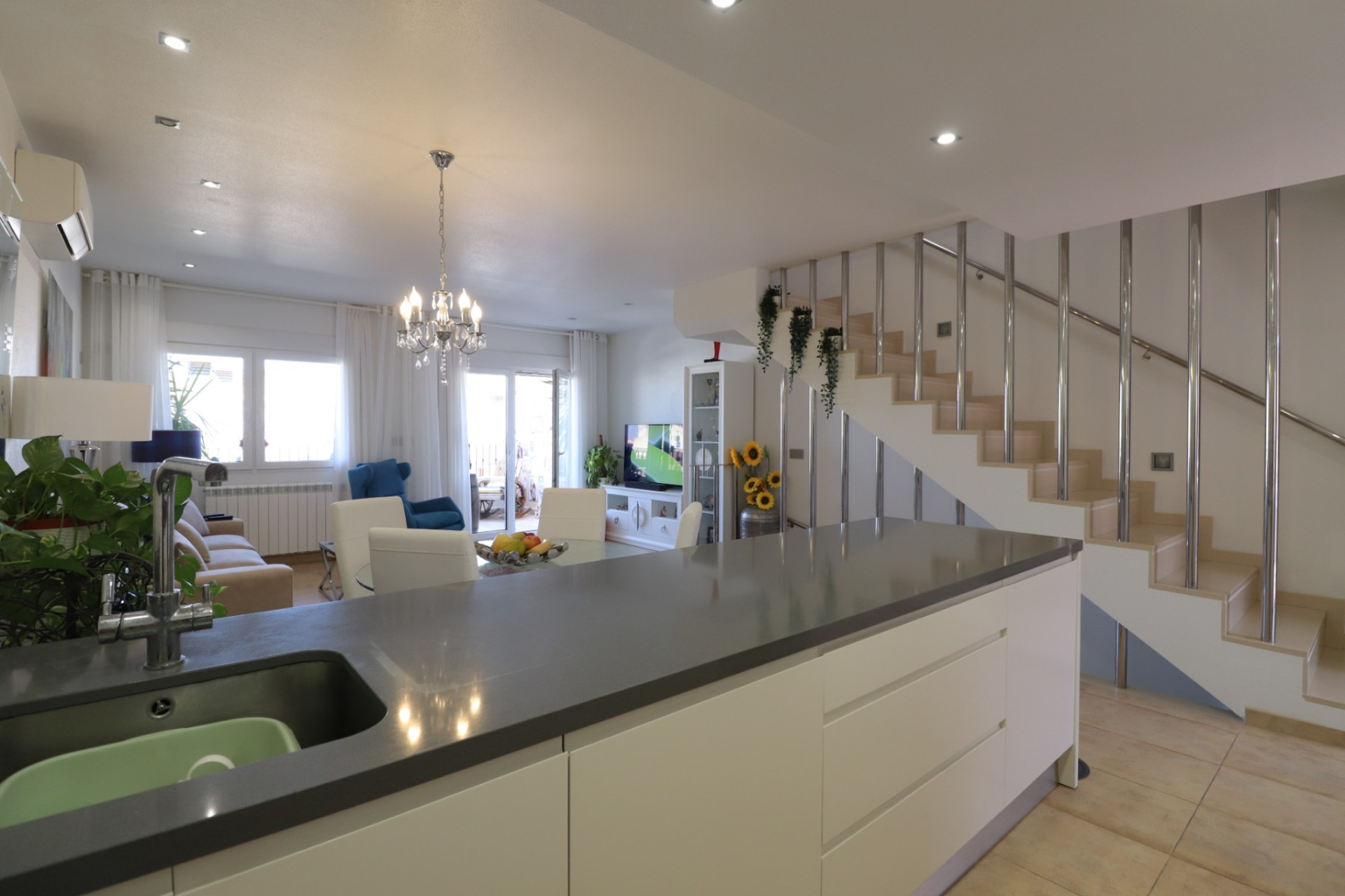 Herverkoop - Herenhuis -
Benijofar - Benijofar - Village