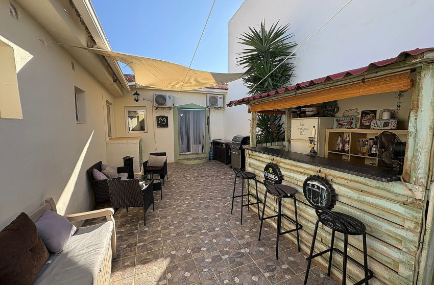 Herverkoop - Herenhuis -
Casas del Señor