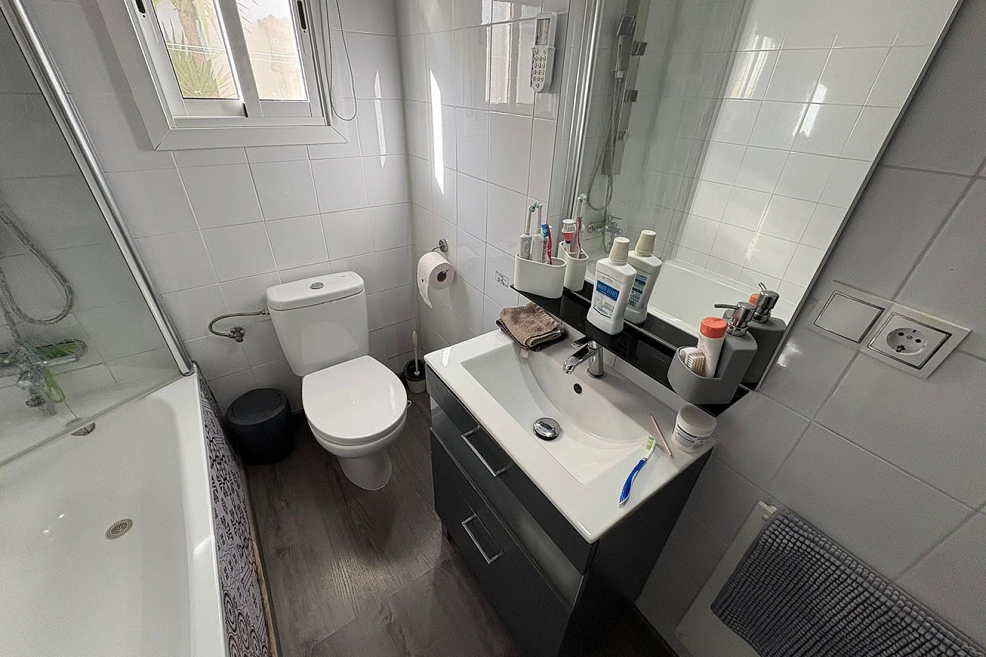 Herverkoop - Herenhuis -
Casas del Señor