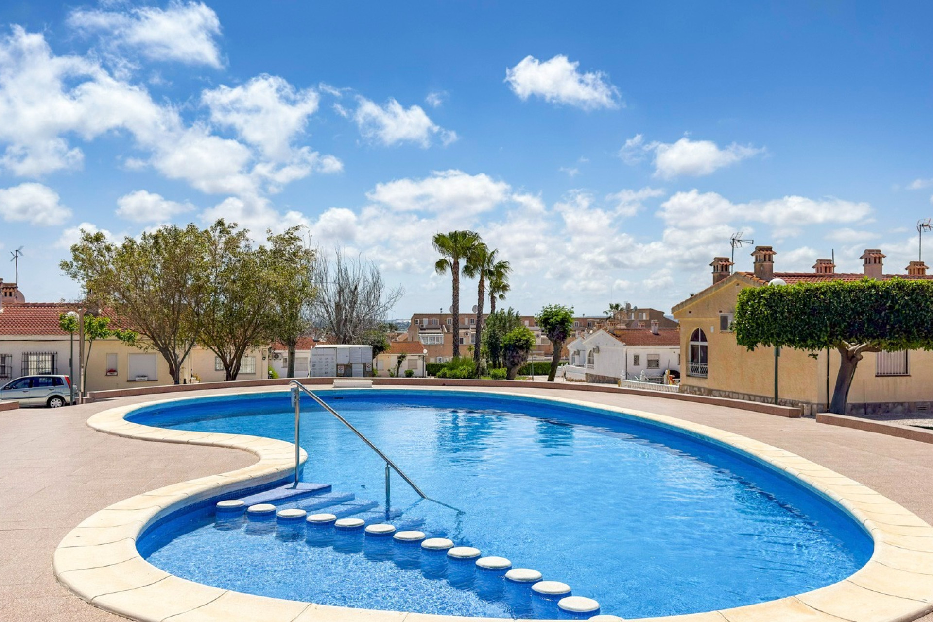 Herverkoop - Herenhuis -
Ciudad Quesada - Costa Blanca