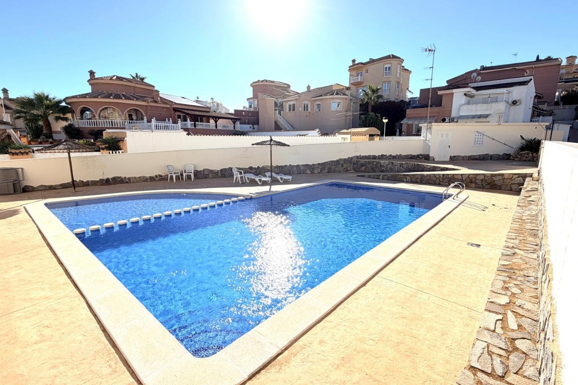 Herverkoop - Herenhuis -
Ciudad Quesada - La Marquesa Golf