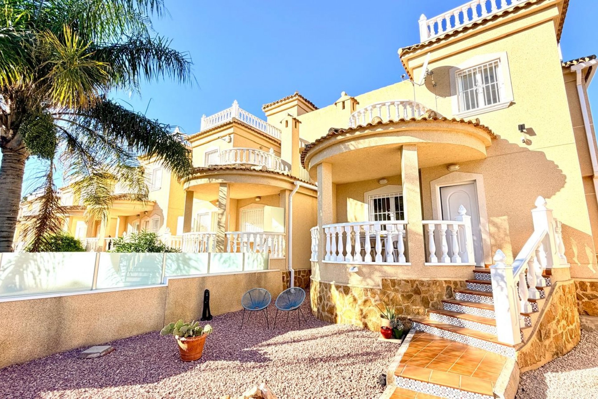 Herverkoop - Herenhuis -
Ciudad Quesada - La Marquesa Golf