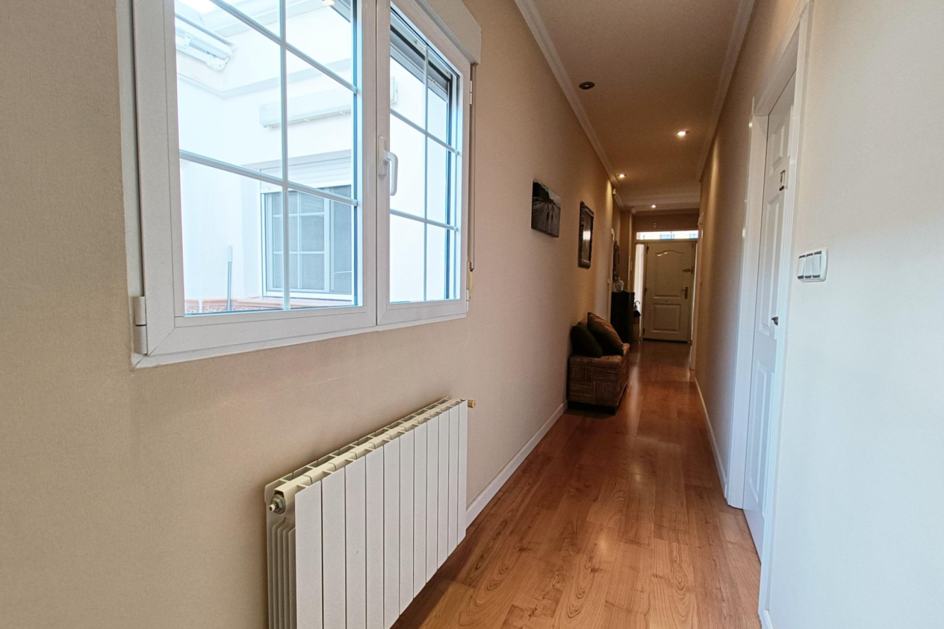 Herverkoop - Herenhuis -
Hondón de los Fráiles