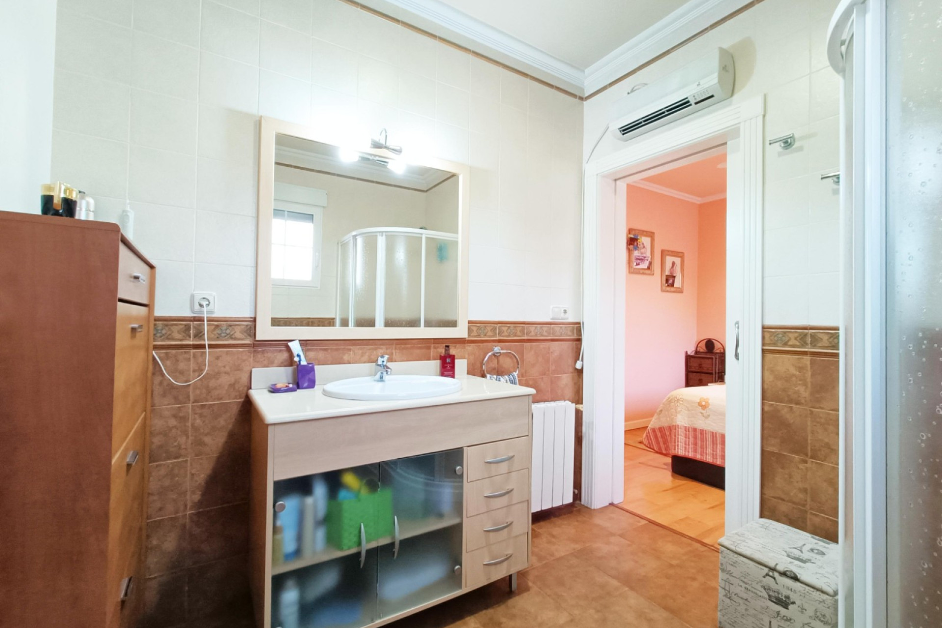 Herverkoop - Herenhuis -
Hondón de los Fráiles