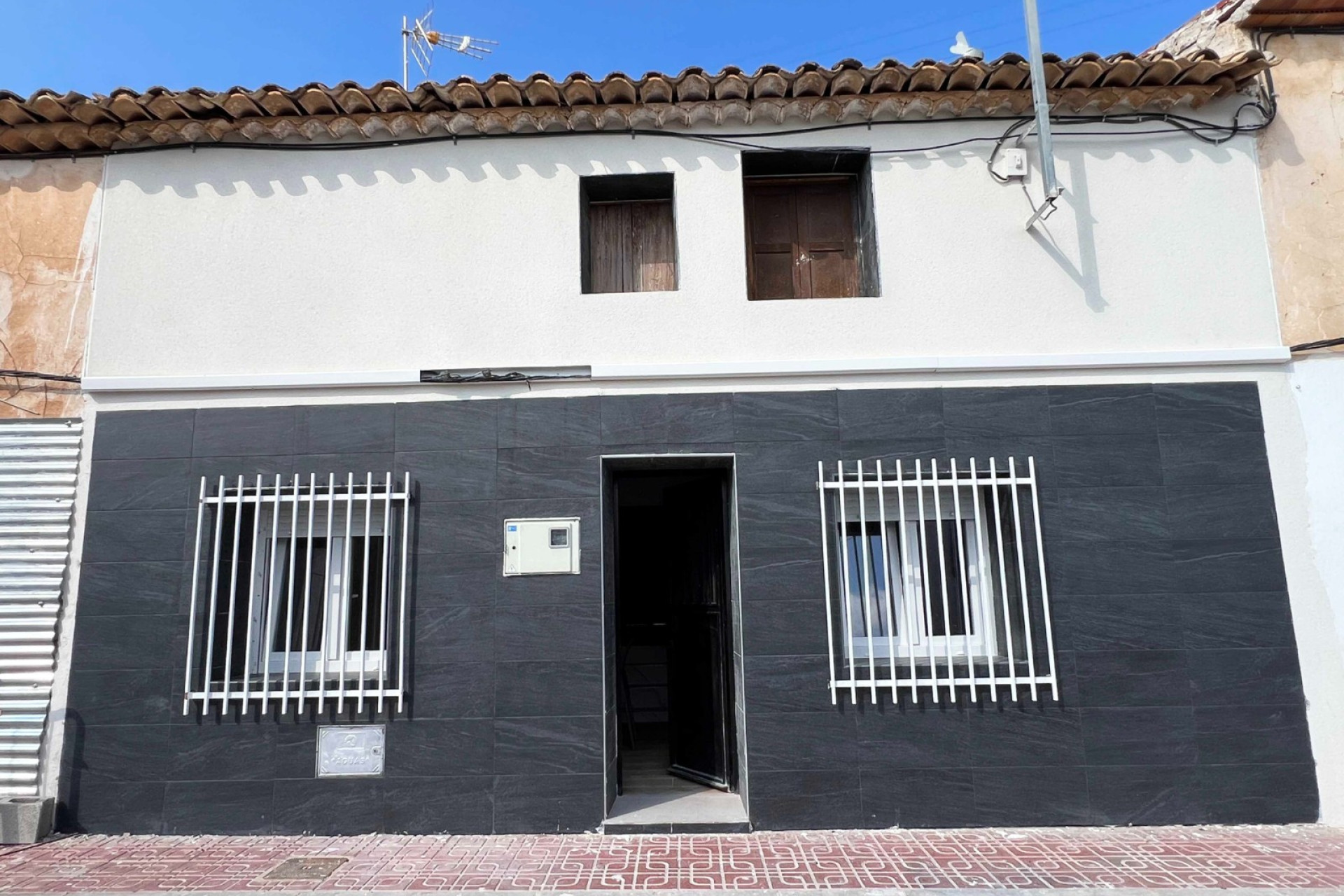 Herverkoop - Herenhuis -
Hondón de los Fráiles