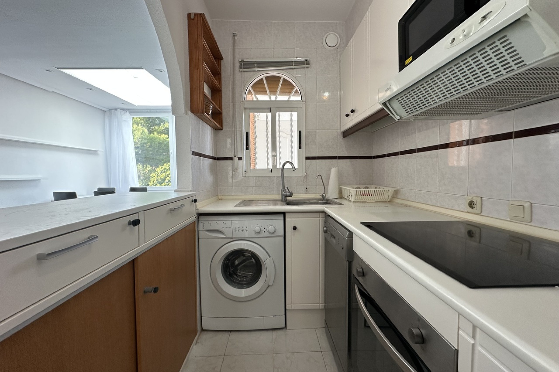 Herverkoop - Herenhuis -
La Mata