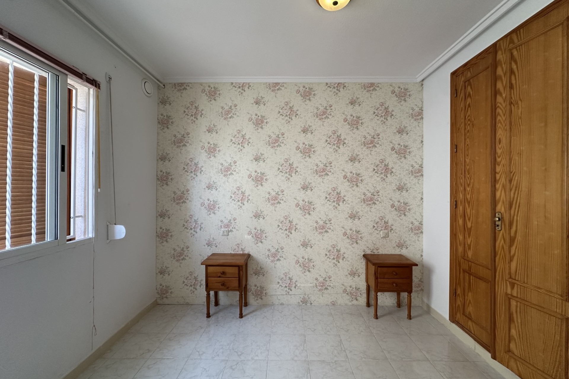 Herverkoop - Herenhuis -
La Mata