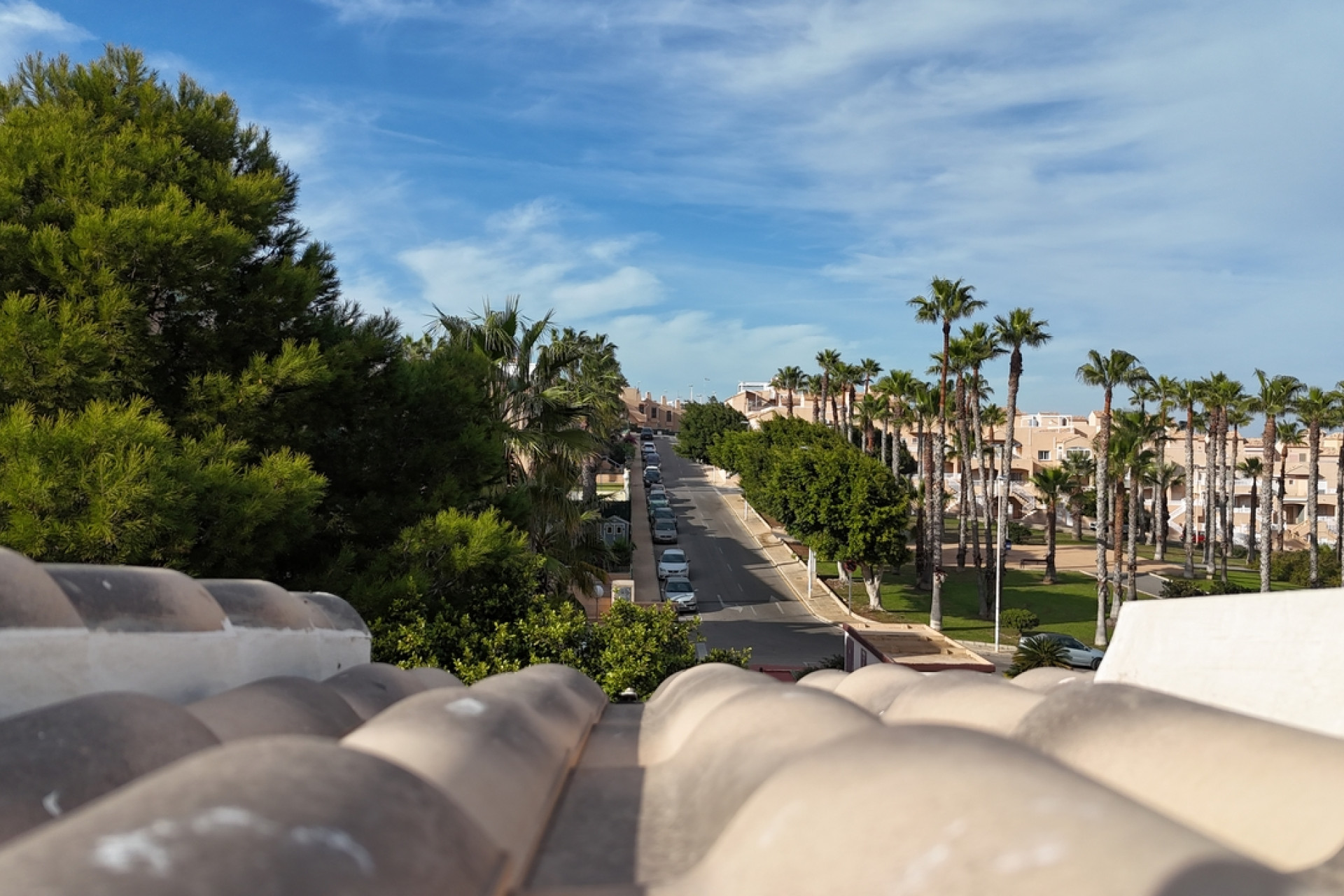 Herverkoop - Herenhuis -
La Mata