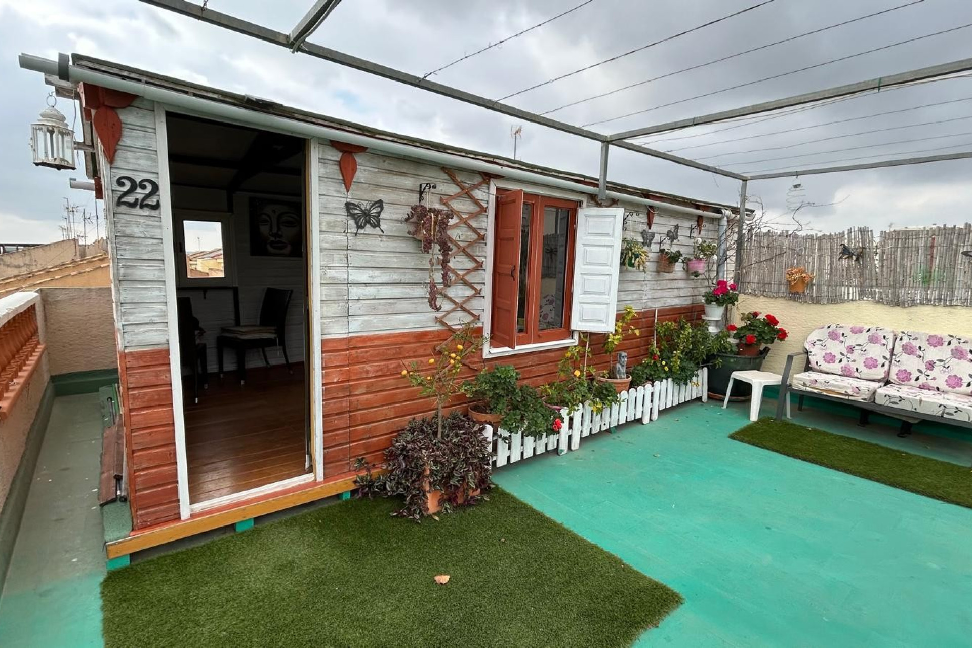 Herverkoop - Herenhuis -
Los Montesinos