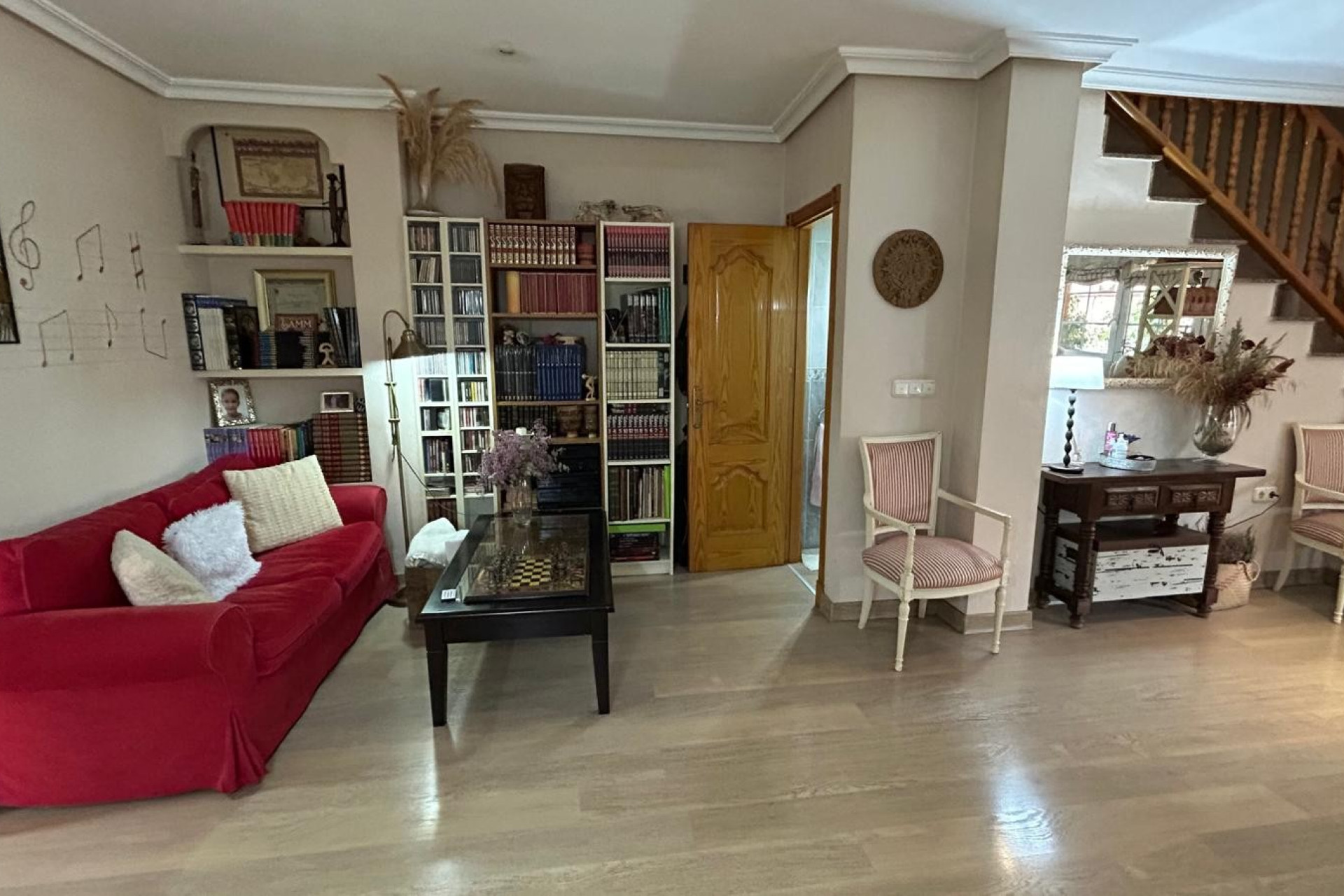 Herverkoop - Herenhuis -
Los Montesinos