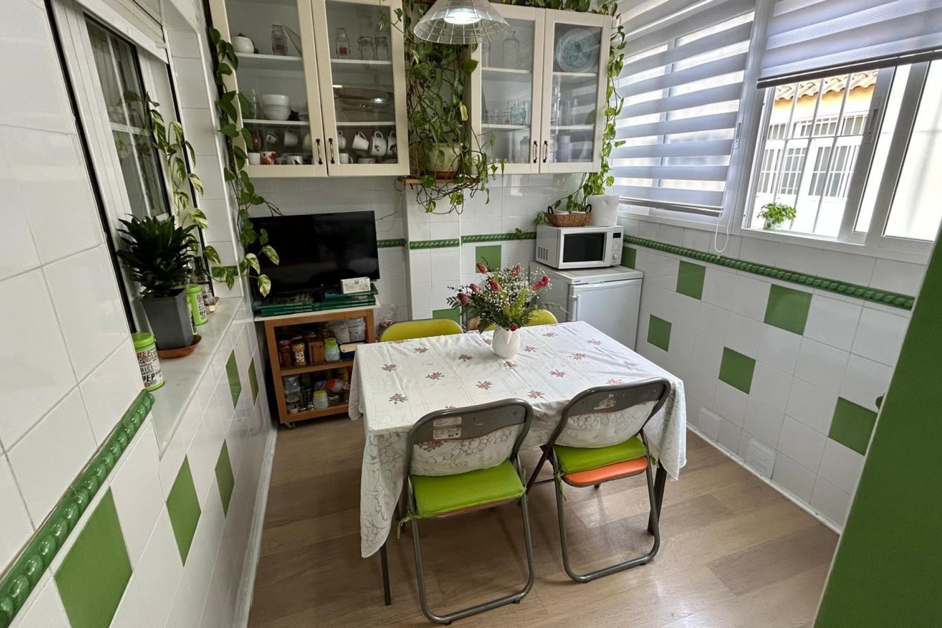 Herverkoop - Herenhuis -
Los Montesinos