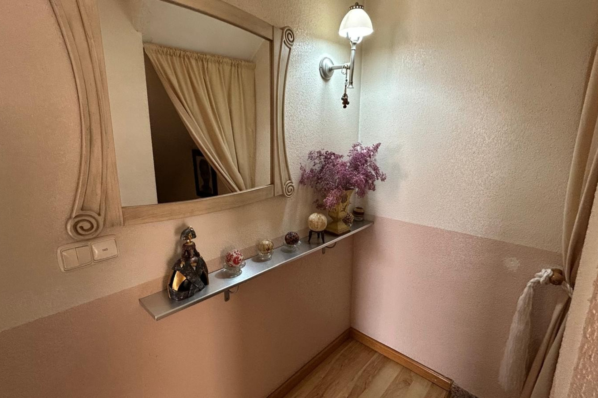 Herverkoop - Herenhuis -
Los Montesinos