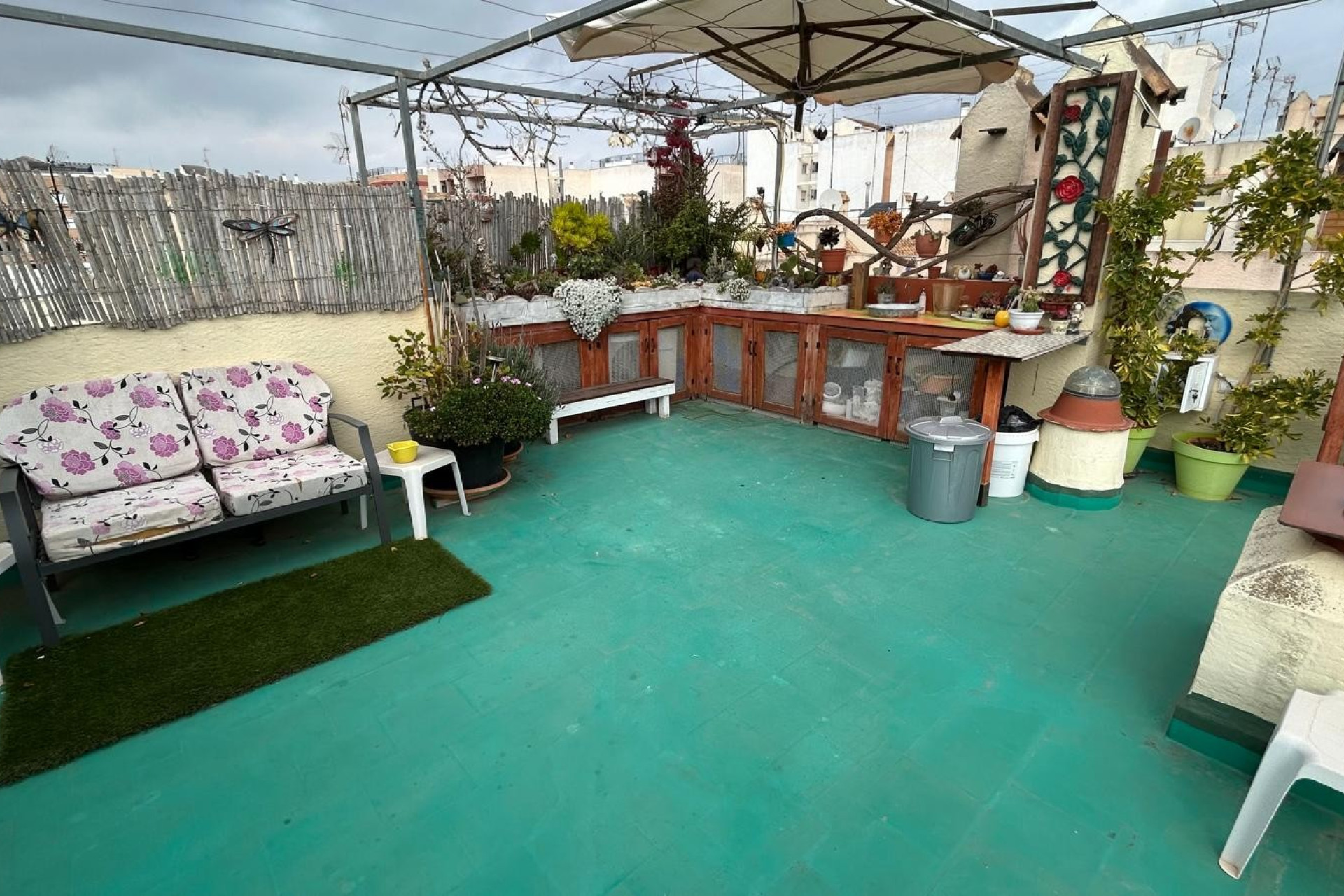 Herverkoop - Herenhuis -
Los Montesinos