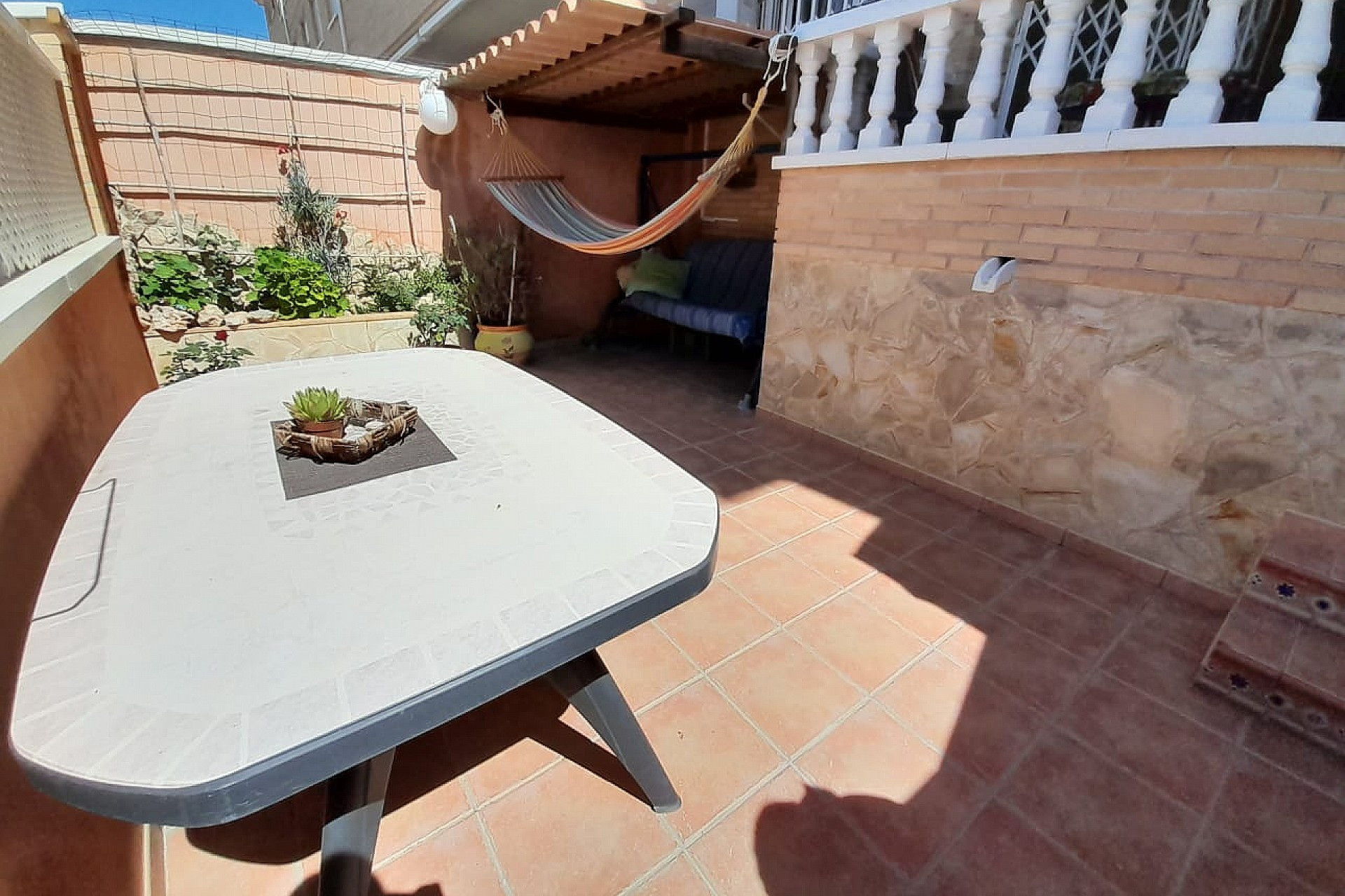 Herverkoop - Herenhuis -
Monovar