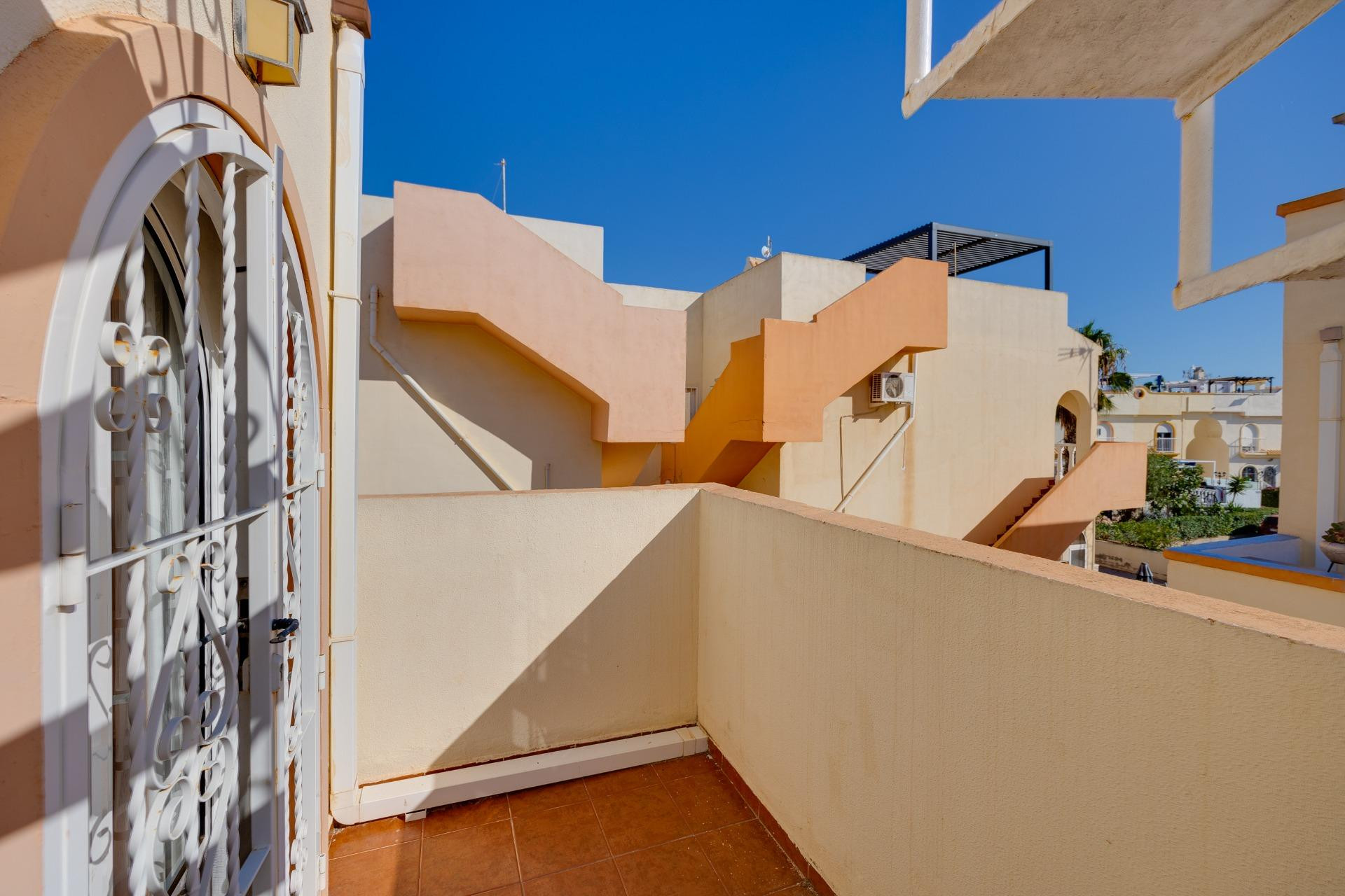 Herverkoop - Herenhuis -
Orihuela Costa - La Florida