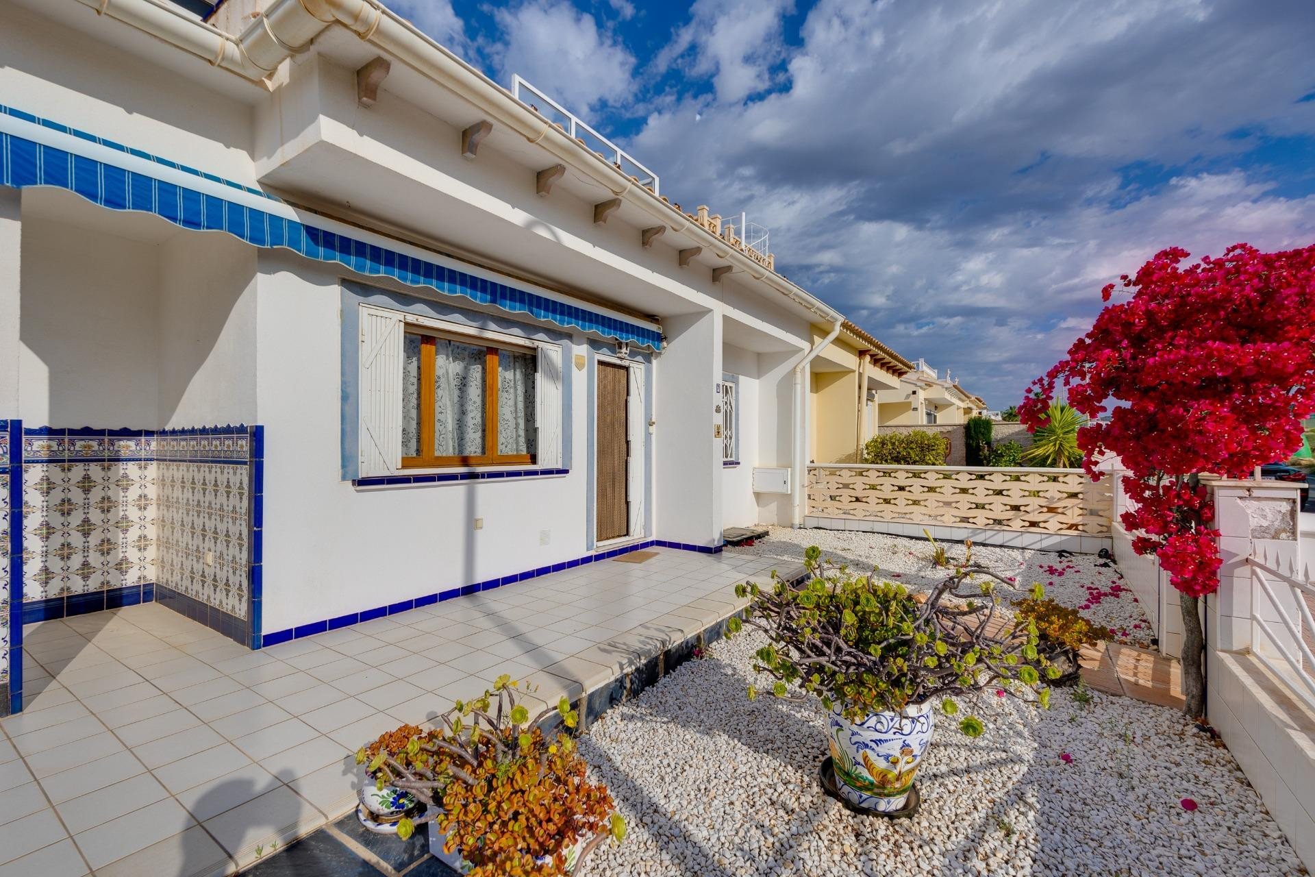 Herverkoop - Herenhuis -
Orihuela Costa - La Florida